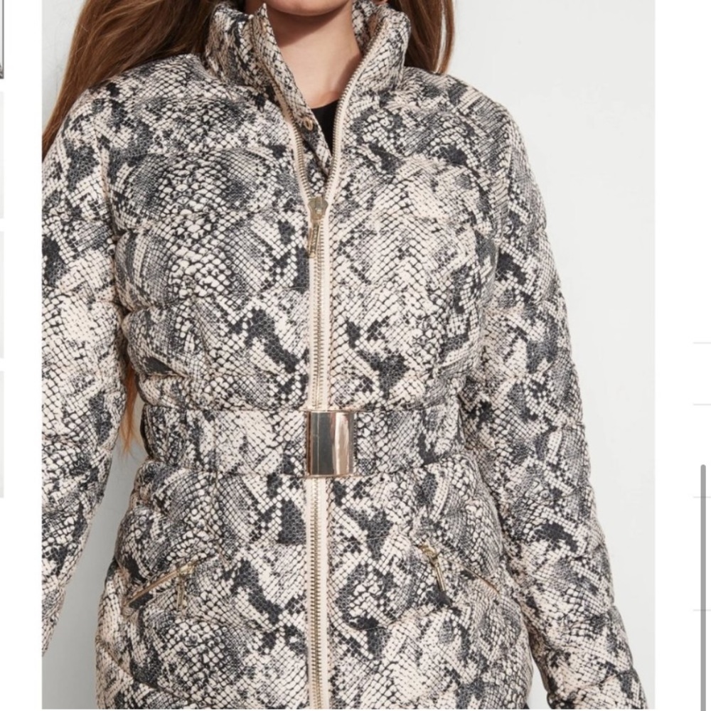 NWOT GUESS LEXIE SNAKESKIN PUFFER JACKET